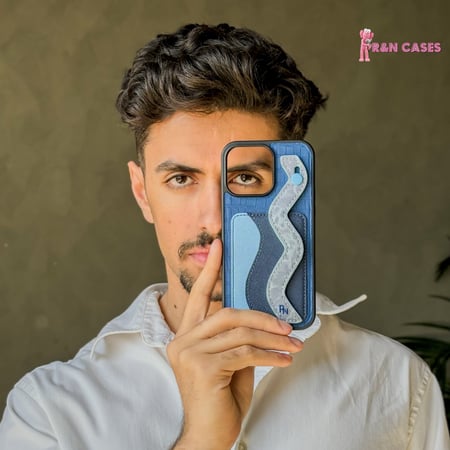 كفر ايفون جلد