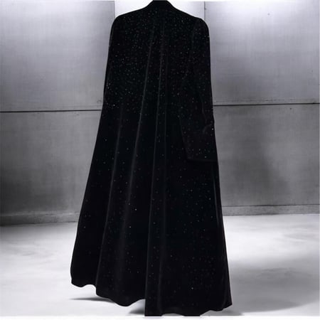 عباية ليالي المخمل المرصّع