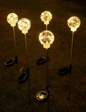 5 اضاءات ارضية زينه تعمل بالطاقة الشمسية