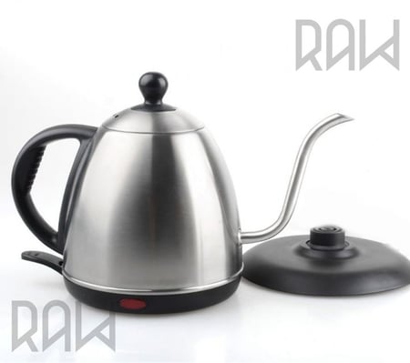 غلاية كهربائى بمصب احترافي للترشيح