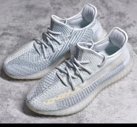 Adidas Yeezy Boost 350 cloud white non reflective