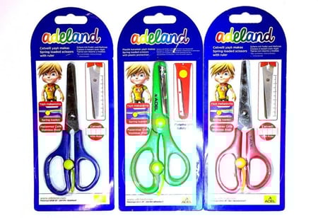 مقصات مع مسطرة 5cm أمنه