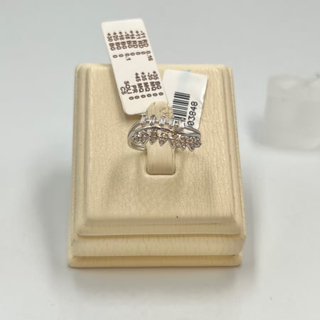 خاتم الماس ذهب عيار 18 الوزن 2.13 جرام