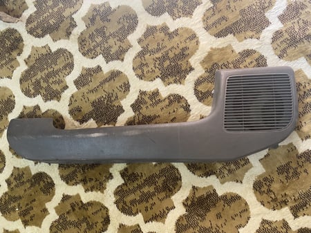 ديكور سماعة باترول يسار 1998-2004