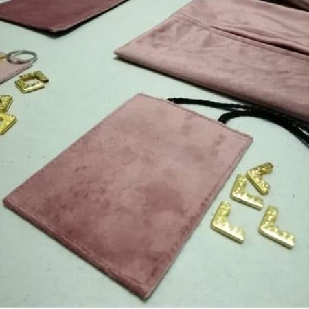 تلبيسة حزام أمان سيارة لون لحمي خامة مخمل تقبل طباعة فينيل حراري و DTF