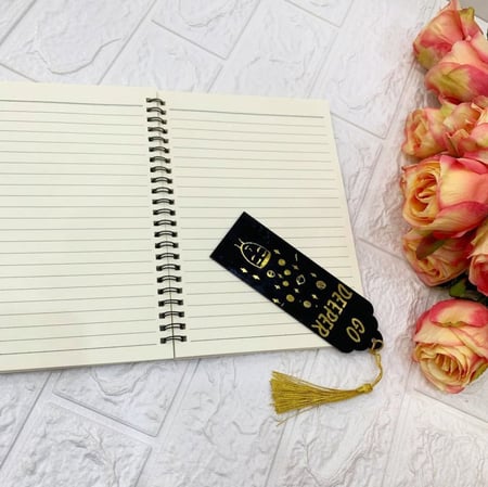 فواصل كتب اكريلك اسود جاهزة لـ طباعة استكرات وتصاميم تخرج