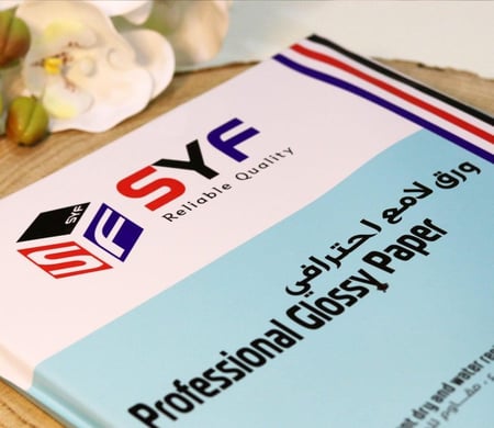 ورق مقوى ابيض لامع وجهين 230 جرام 50 ورقة مقاوم للماء مقاس SYF A3