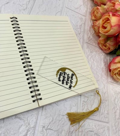 فواصل كتب أكريليك شفافة عالية الجودة لمشاريع طباعة استكرات شفافة