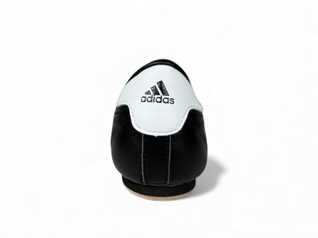 اديداس تايكوندو اسود