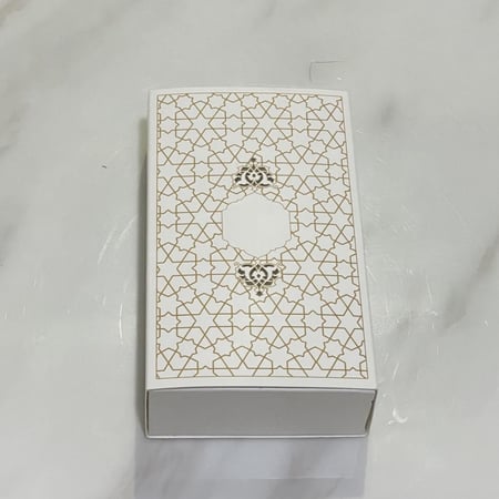 علب ورقيه