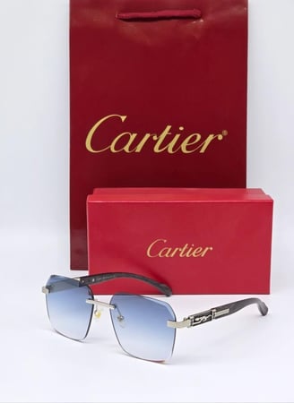 نظارة كارتير فضي