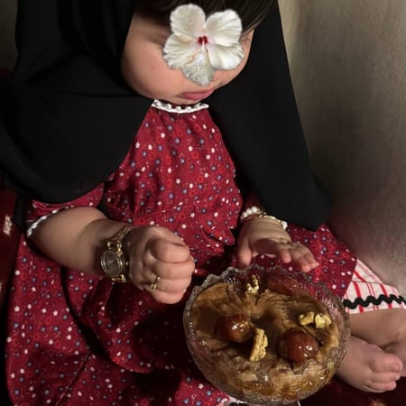 مخور أحمر+ طرحه