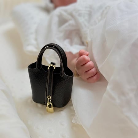 شنطة ايرميه مواليد