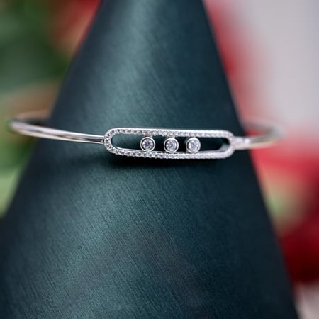 اسورة من الفضة الخالصة عيار 925