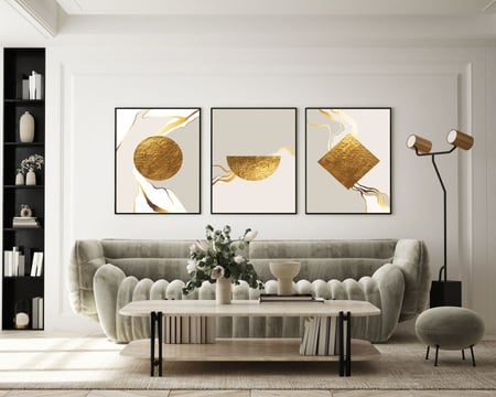 لوحة ثلاثية - أشكال باللون الذهبي مع خلفية رمادي