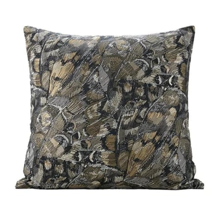 غطاء وسادة اسود وذهبي مستوحى من الطبيعه