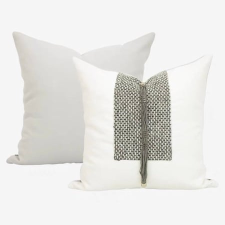 غطاء خدادية أبيض واخضر مزين بإكسسوار اخضر