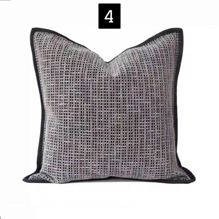 مجموعة انيقه من اغطية الوسائد زيتي