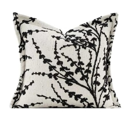 خداديه اوف وايت مشجر بالاسود