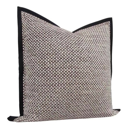 غطاء وسادة بيج