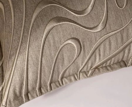 غطاء وسادة بيج مودرن