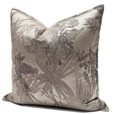 غطاء وسادة ذهبي برسمة اوراق شجر