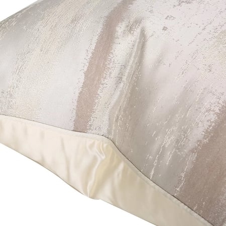 غطاء وسادة اوف وايت