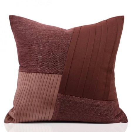 غطاء وسادة طوبي غامق