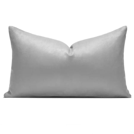 غطاء وسادة رمادي مزين بإكسسوار لؤلؤ