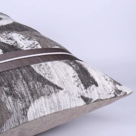 غطاء وسادة مميز