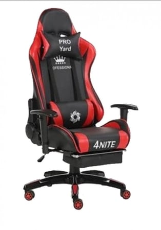 كرسي العاب برو لون أحمر