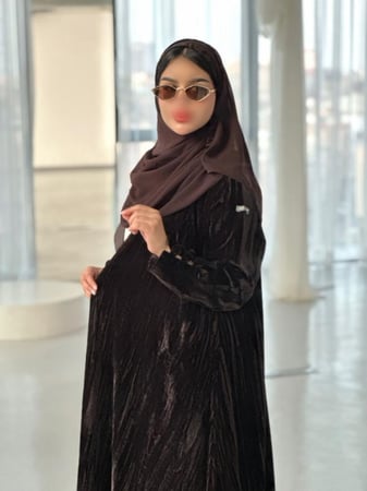 N43 مخمل مكسر - بني -