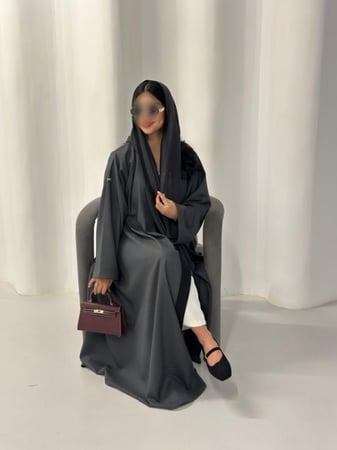 N44 - عباية رسمية - رمادي