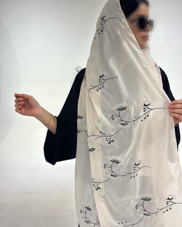 طرحة شيفون - تطريز زهور