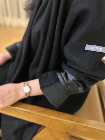 N30- شاموا اسود/ لذر اسود