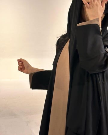 N26 _ قصة A لون (بني )