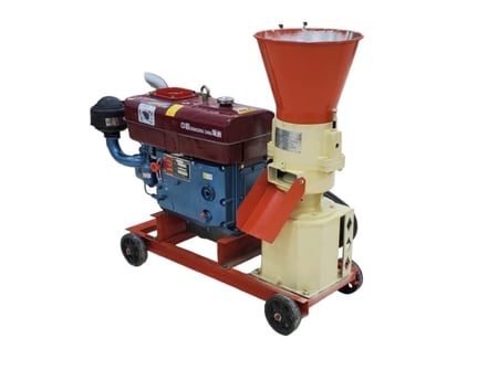 مكبس اعلاف DC-210 ديزل 15 حصان