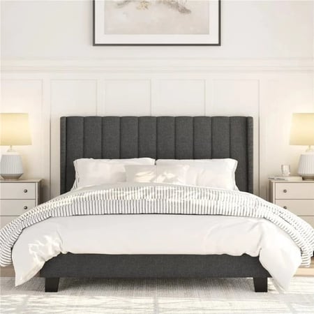 سرير رمادي فاتح