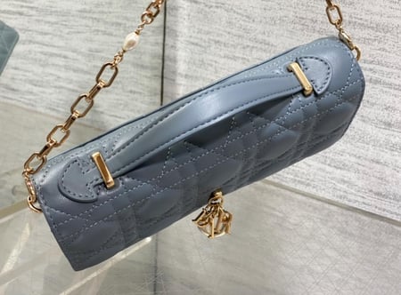 شنطة ديور سماوي مطفي ماستر