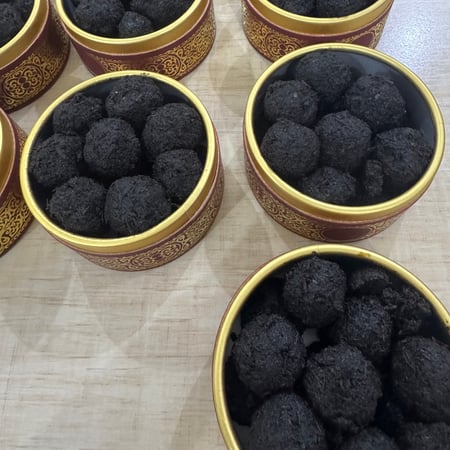 بخور المسقى الفاخر