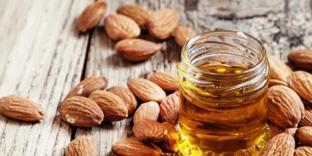 زيت اللوز الحلو CR9