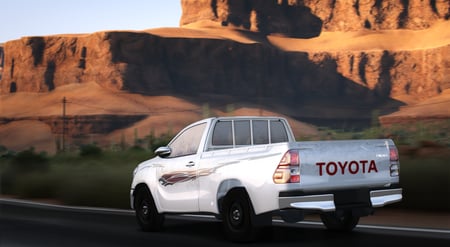 HILUX - GLX・تايوتا هايلوكس - 2023
