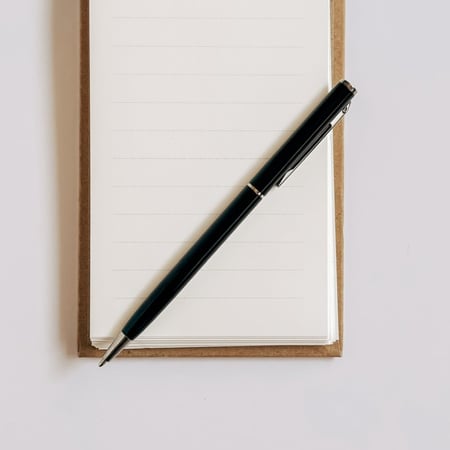 قلم حبر - لون أسود