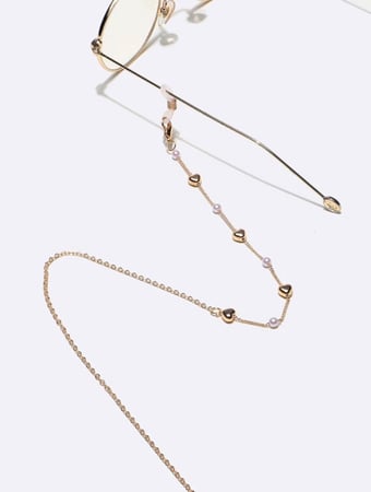 سلسلة نظارات ذهبية مزخرفة على شكل قلب 11821