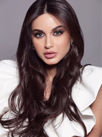 عدسات ملونة ديفا بلون غريس بقياس طبي أو طبيعي