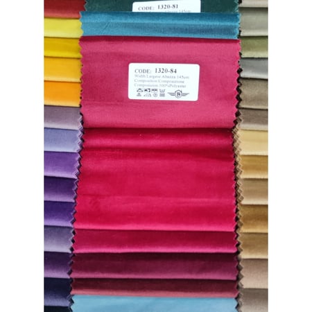 سرير فيكتوريا الفندقي بقماش مخمل . متعددة المقاسات