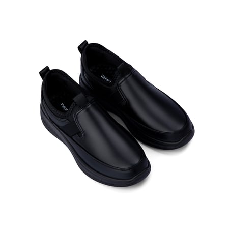 حذاء كاجوال جلد طبي من فيكتور كلارك - فخامة الاسود