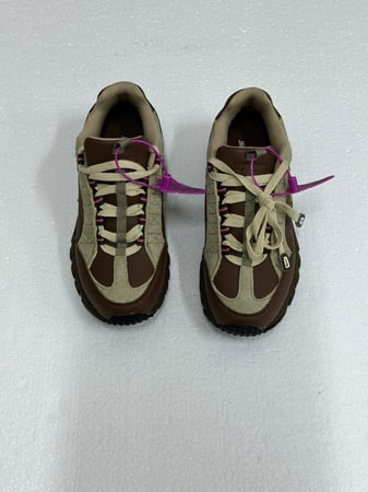 Jacquemus Ale Brown Gold