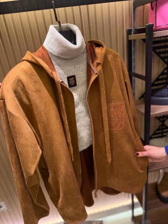 جاكيت LOEWE نسائي ''