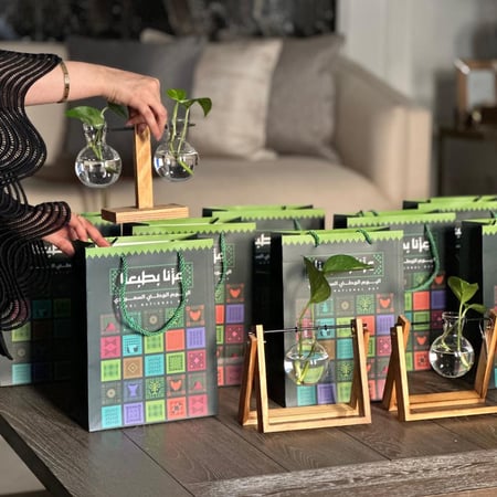 توزيعات خشبيه بهوية اليوم الوطني